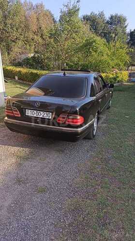 Mercedes E 230 1997, 500,005 km - 2.3 l - Masallı