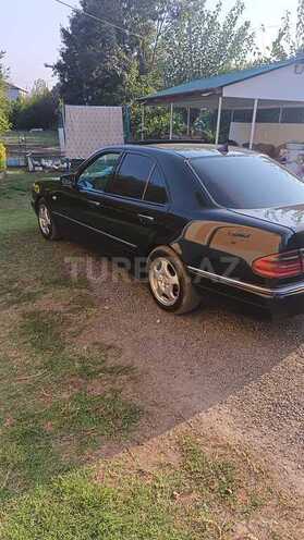 Mercedes E 230 1997, 500,005 km - 2.3 l - Masallı