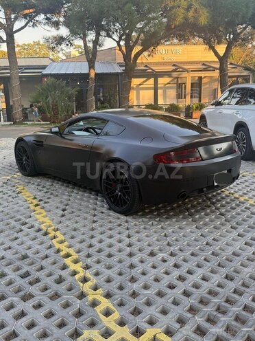 Aston Martin  2010, 70,000 km - 4.7 l - Bakı