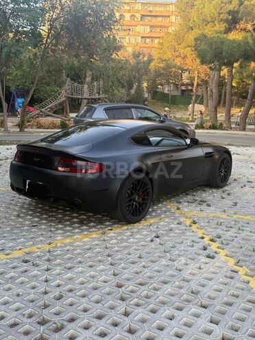 Aston Martin  2010, 70,000 km - 4.7 l - Bakı