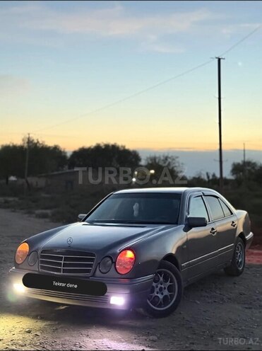 Mercedes E 230 1995, 333,699 km - 2.3 l - Neftçala