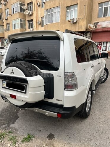 Mitsubishi Pajero 2007, 264,000 km - 3.0 l - Bakı