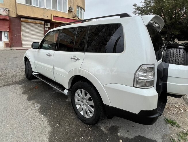Mitsubishi Pajero 2007, 264,000 km - 3.0 l - Bakı