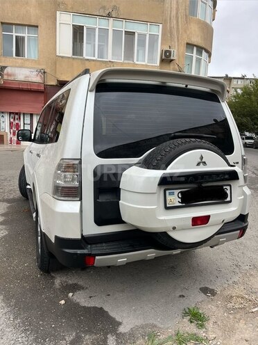 Mitsubishi Pajero 2007, 264,000 km - 3.0 l - Bakı