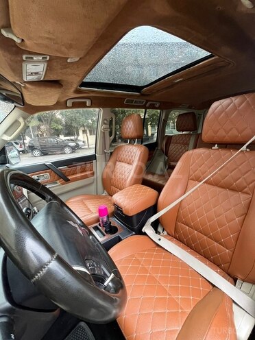 Mitsubishi Pajero 2007, 264,000 km - 3.0 l - Bakı
