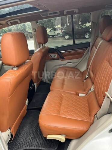 Mitsubishi Pajero 2007, 264,000 km - 3.0 l - Bakı