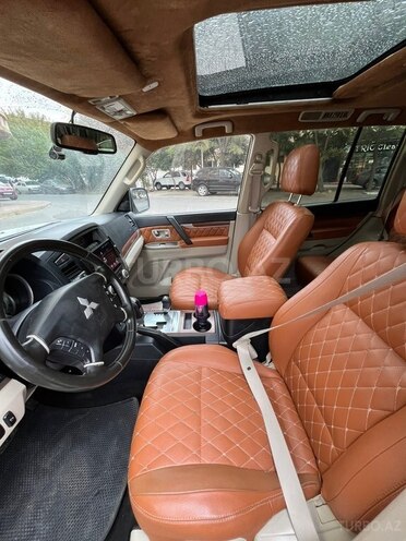 Mitsubishi Pajero 2007, 264,000 km - 3.0 l - Bakı