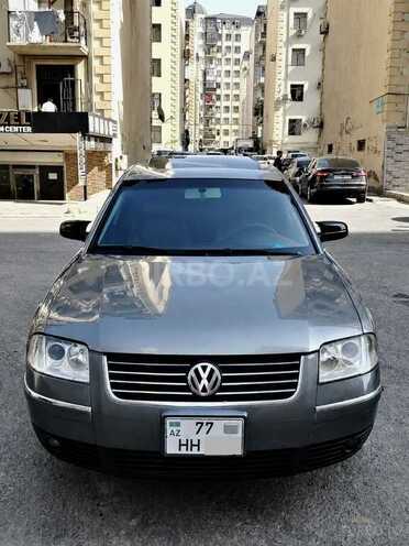Volkswagen Passat 2003, 280,000 km - 1.8 л - Bakı