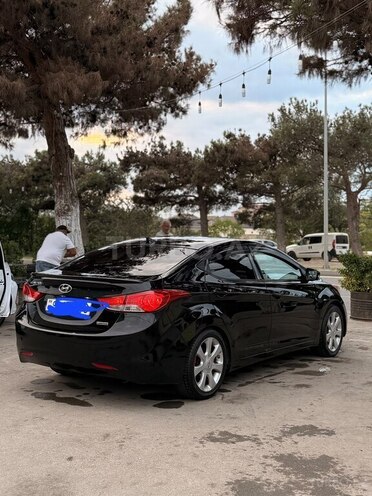 Hyundai Elantra 2013, 241,402 km - 1.8 l - Bakı