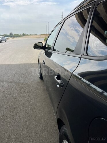 Hyundai i30 2009, 290,000 km - 1.6 l - Yevlax