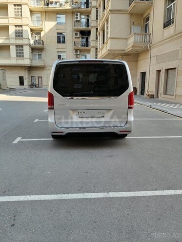 Mercedes V 250 2017, 287,000 km - 2.1 л - Bakı