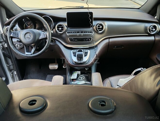 Mercedes V 250 2017, 287,000 km - 2.1 л - Bakı