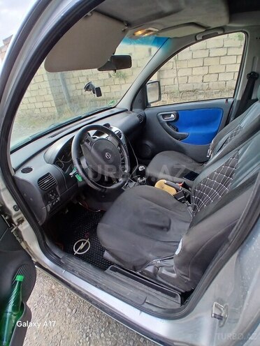 Opel Combo 2007, 250,000 km - 1.3 l - Quba