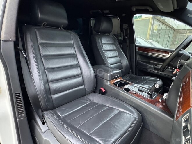 Volkswagen Touareg 2006, 276,341 km - 3.2 l - Bakı