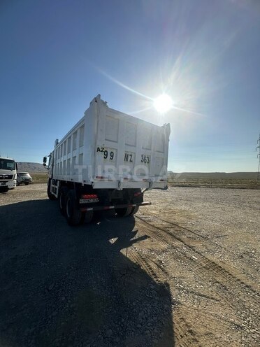 HOWO Sinotruk 2012, 450,000 km - 9.5 л - Gədəbəy