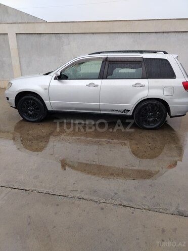 Mitsubishi Airtrek 2001, 310,000 km - 2.4 l - Bərdə