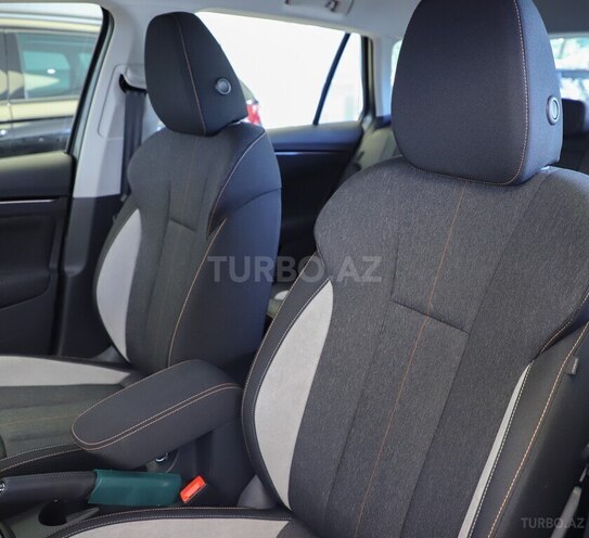 Skoda Kamiq 2024, 48,500 km - 1.0 l - Bakı