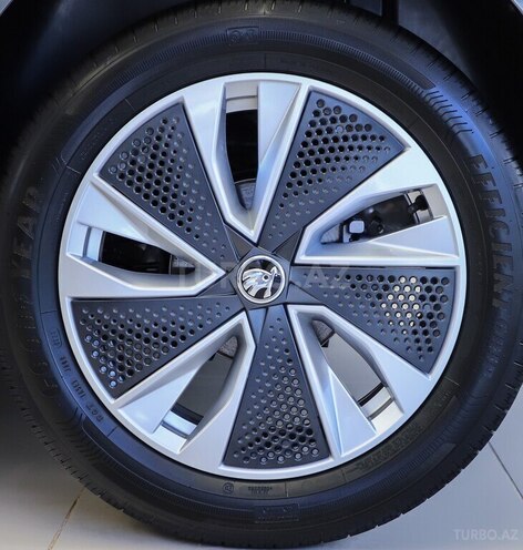 Skoda Kamiq 2024, 48,500 km - 1.0 l - Bakı