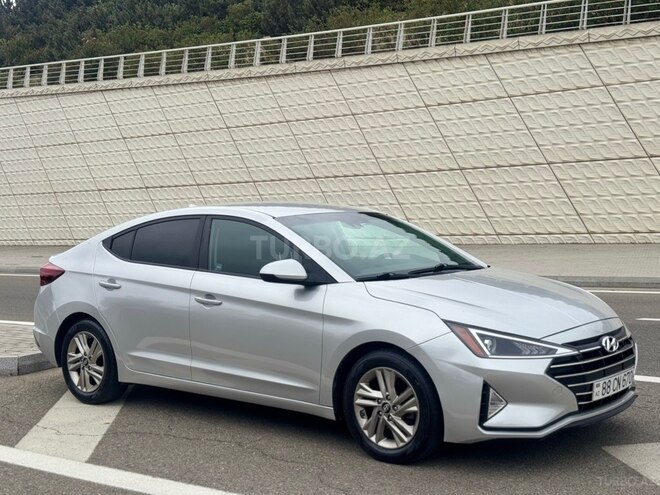 Hyundai Elantra 2018, 118,000 km - 2.0 l - Bakı