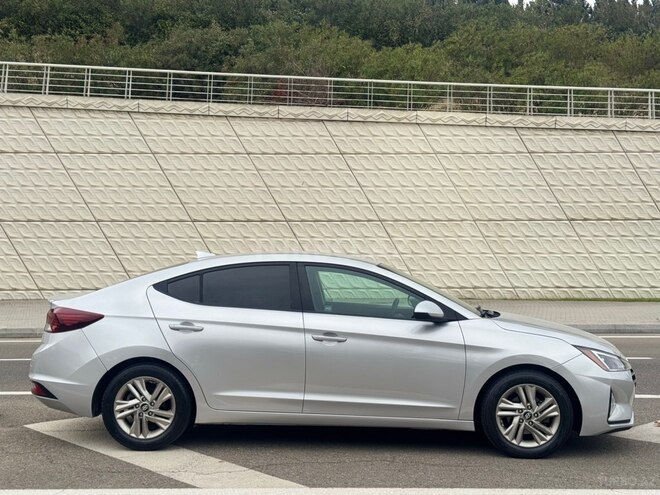 Hyundai Elantra 2018, 118,000 km - 2.0 l - Bakı