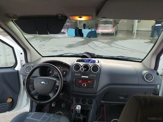 Ford Tourneo Connect 2013, 255,000 km - 1.8 l - Bakı