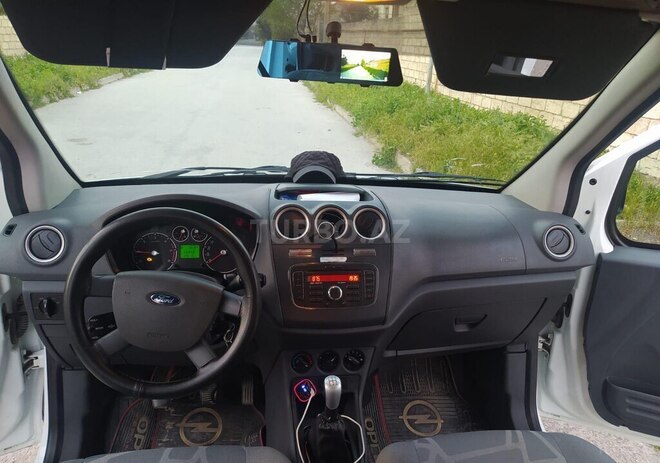 Ford Tourneo Connect 2013, 255,000 km - 1.8 l - Bakı