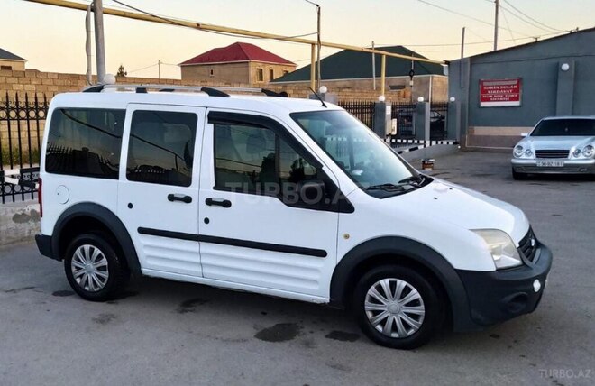 Ford Tourneo Connect 2013, 255,000 km - 1.8 l - Bakı