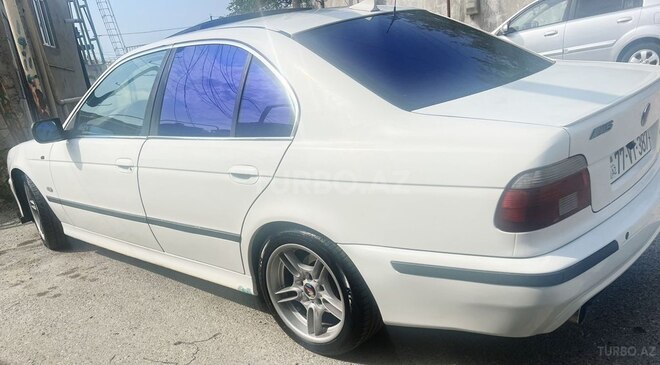 BMW 528 1998, 258,500 km - 2.8 l - Bakı
