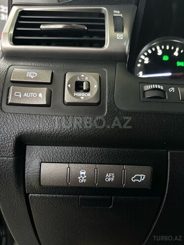 Lexus LX 570 2012, 176,000 km - 5.7 л - Bakı