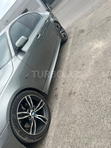 BMW 528 2008, 280,000 km - 3.0 l - Bakı