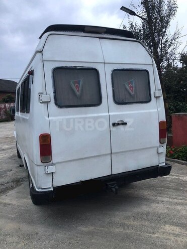 Mercedes 208 D 1993, 295,000 km - 2.3 l - Astara