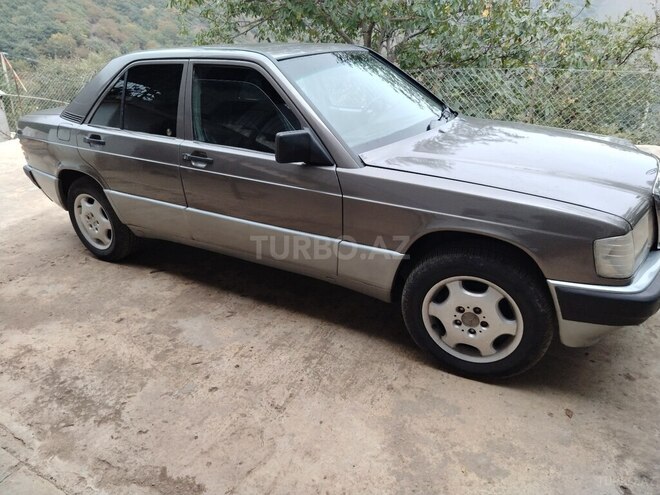 Mercedes 190 1990, 255,235 km - 2.0 l - Bakı