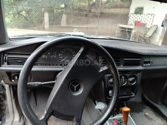 Mercedes 190 1990, 255,235 km - 2.0 l - Bakı
