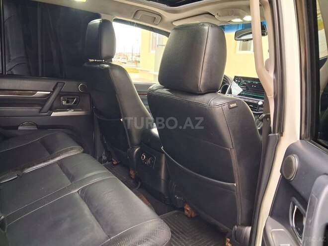 Mitsubishi Pajero 2012, 209,000 km - 3.5 l - Bakı