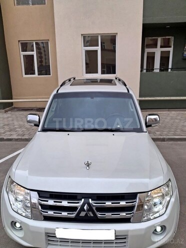 Mitsubishi Pajero 2012, 209,000 km - 3.5 l - Bakı