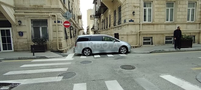 Mitsubishi Grandis 2003, 341,553 km - 2.4 l - Mingəçevir