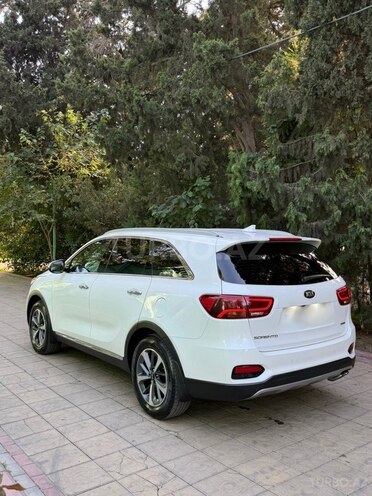 Kia Sorento 2017, 140,000 km - 2.0 л - Bakı