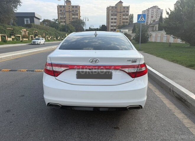 Hyundai Grandeur 2016, 370,000 km - 2.2 l - Bakı
