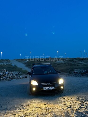 Kia  2008, 190,000 km - 1.4 l - Bakı