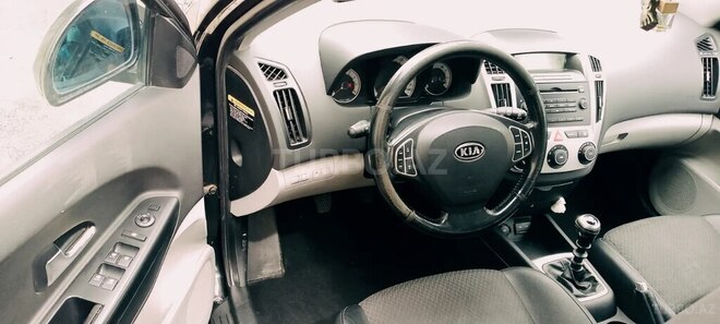 Kia  2008, 190,000 km - 1.4 l - Bakı