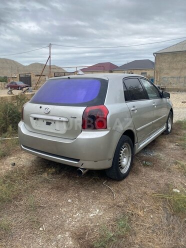 Toyota Corolla 2005, 300,000 km - 1.4 l - Bakı