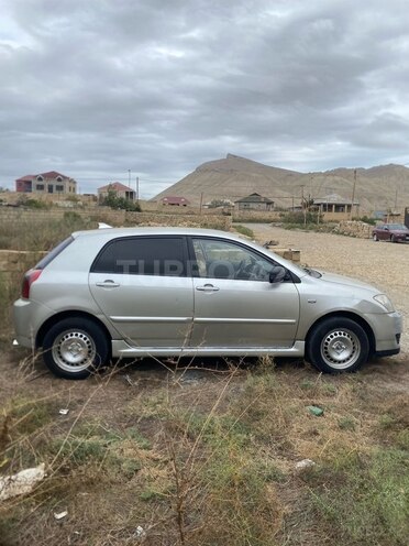 Toyota Corolla 2005, 300,000 km - 1.4 l - Bakı