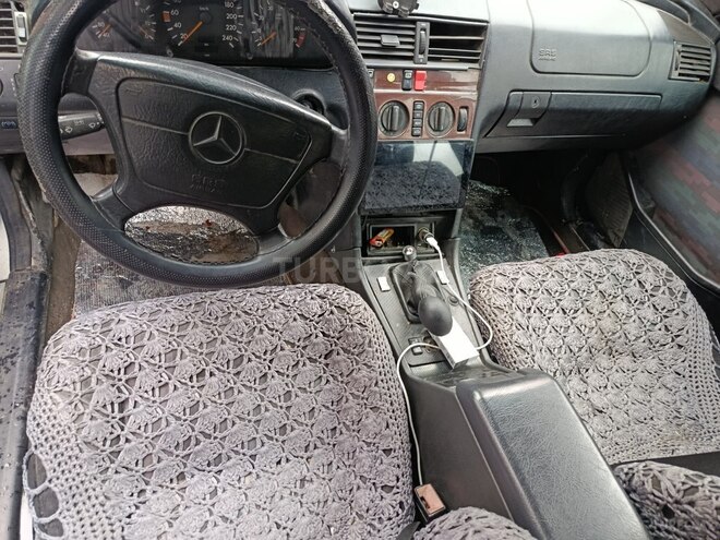 Mercedes 190 1994, 410,379 km - 1.8 л - Şəki