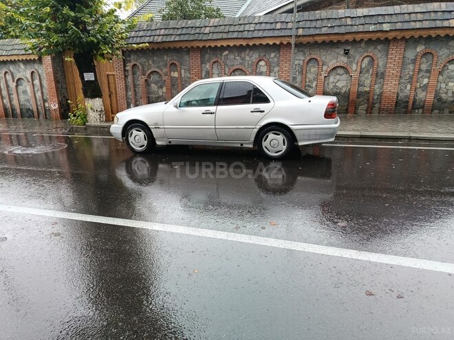 Mercedes 190 1994, 410,379 km - 1.8 л - Şəki
