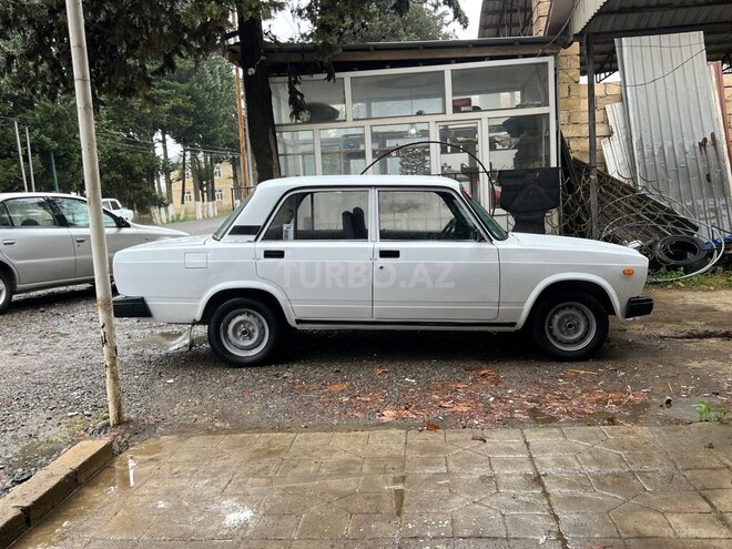 LADA (VAZ) 2107 2006, 32,000 km - 1.6 л - Masallı