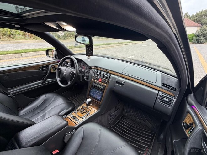 Mercedes E 240 2000, 223,000 km - 2.4 l - Bakı