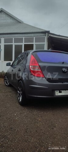 Hyundai i30 2008, 235,000 km - 1.4 l - Yevlax