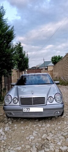 Mercedes E 230 1997, 367,000 km - 2.3 l - Bakı
