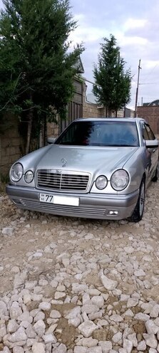 Mercedes E 230 1997, 367,000 km - 2.3 l - Bakı