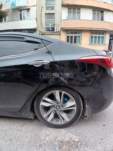 Hyundai Elantra 2015, 298,182 km - 1.8 l - Bakı